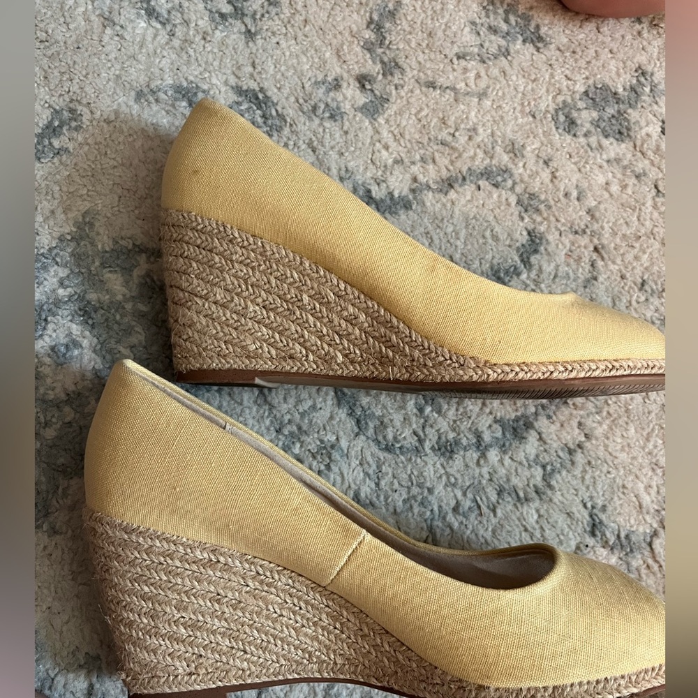 Kelly & Katie wedges